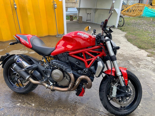 Ducati Monster 1200 Modelo 2015
