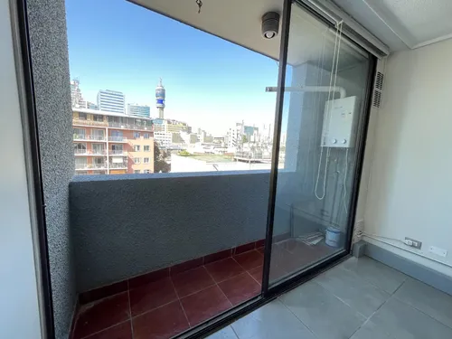 Amplio Departamento, A Pasos Metro Los Heroes