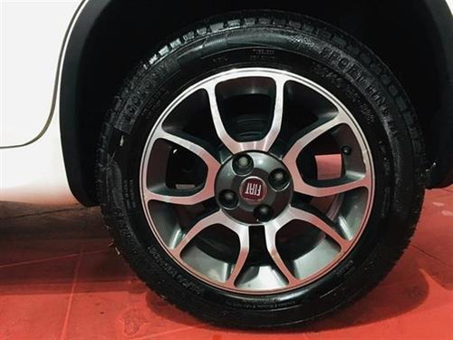 Fiat Uno 1.4 Sporting Flex Ano:2013 Branco Completo