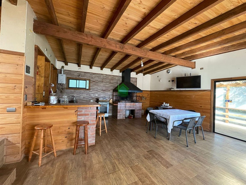 Hermosa Casa En Venta De 5 Dorm. En Osorno