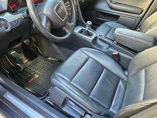 Audi A4 1.8 T Sport