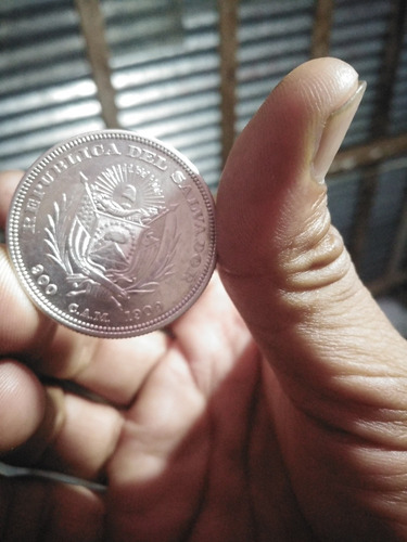 Imagen 3 de 5 de Peso Salvadoreño(bamba)