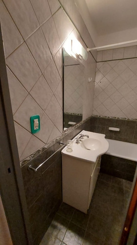 Imagen 12 de 21 de Hermoso Departamento Tipo Ph De 2 Ambientes Con Estudio