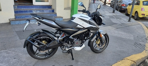 Imagen 5 de 20 de Bajaj Rouser Ns200