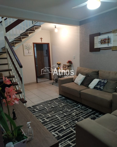 Imagem 2 de 20 de Sobrado Com 3 Dormts.(1 Suíte), Wc. Social, Sala, Lavabo, Cozinha Planejada, Lavanderia, Área Gourmet Com Churrasqueira, 2 Vagas De Garagem. - Sb00657 - 69559198