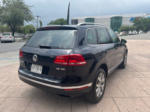 Volkswagen Touareg 3.0 V6 Tdi At