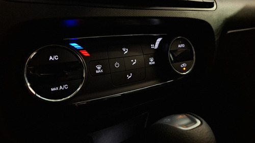 Fiat Cronos 1.3 Drive Cvt