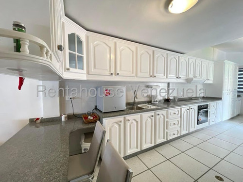 Casa En Alquiler Maracay Urb Villas Del Castaño 25-14338 Apd