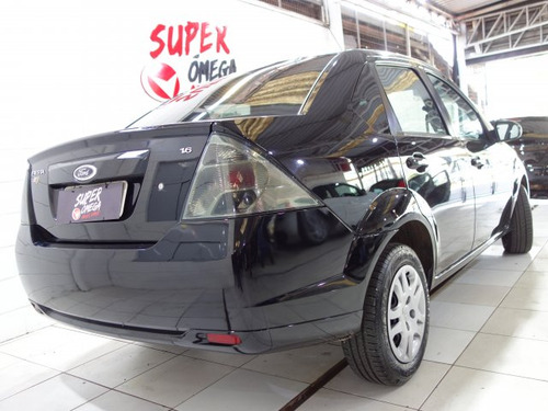 Ford Fiesta Sedan Fiesta Sedan 1.6 MPI SEDAN 8V FLEX 4P MANUAL