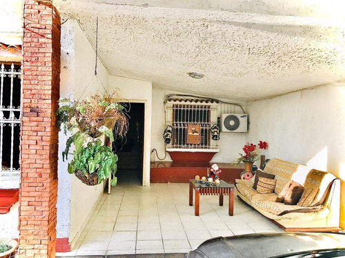 Imagen 1 de 6 de Se Vende Casa En El Morro 1 Oferta 