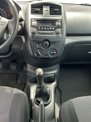 Nissan Versa 1.6 Sense Mt