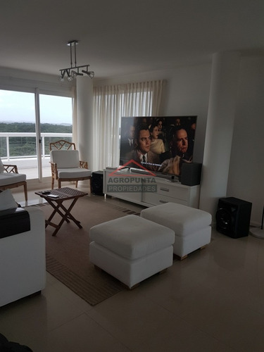 Apartamento Sobre Roosevelt Con Todos Los Servicios - Ref: 4966