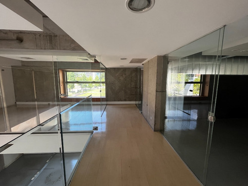 Lindo Local De 462 M2 Con Gran Acceso Desde La Calle