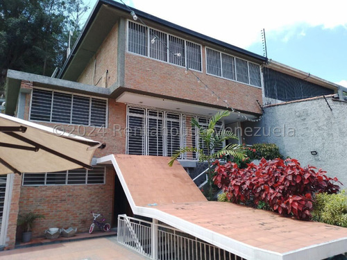 Casa Remodelada En Venta En El Peñon