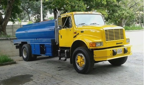 Imagen 1 de 5 de Servicio De Agua En Camiones Cisternas 