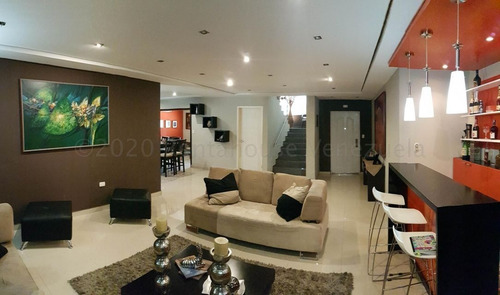 Imagen 2 de 10 de Espectacular Casa Con Piscina En Venta En Parcelamiento Santa Ana 22-6456 04126887776