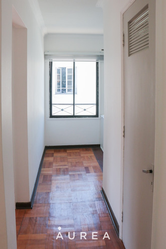 Impecable Y Luminosa Casa En Pasaje Cerrado