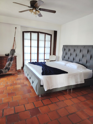 Alquiler Villa Canal Principal En Pueblo Viejo Lecheria