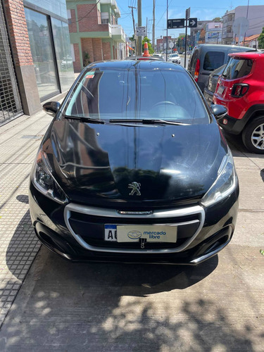Imagen 3 de 23 de Peugeot 208 2017 1.6 Active