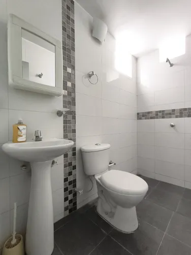 Casa En Venta En Ceiba Ii. Cod V30776