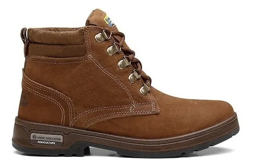 New holland hotsell boots