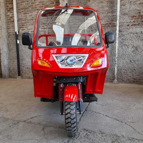 Imagen 15 de 16 de Moto De Carga Bencinera + Cabina / Triciclo Bencinero
