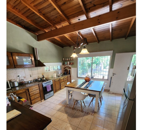 Imagen 14 de 22 de Venta - Excelente Casa En Calle Chimondegui Al 800
