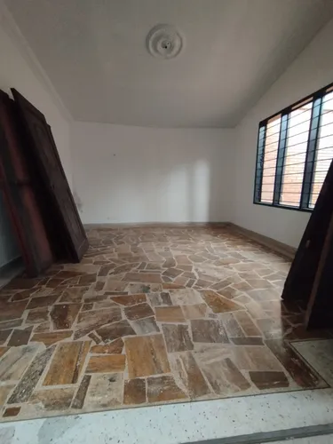 Local En Arriendo En Las Mercedes. Cod A11716