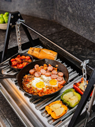 Hobby Grill Asador De Carbon Iguazu Empotrable Acero Inox Color Plateado