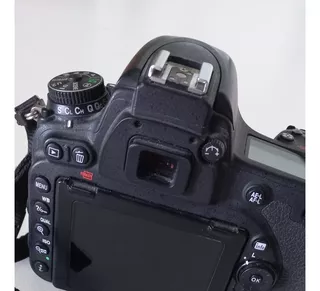 Nikon D750 +cargador+2baterias+cable+ 6tarjetas Sandisk 32gb