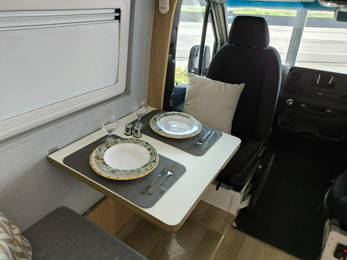 Motor Home Nacional Outside Sprinter 417 - Ano 2024 - Y@w2