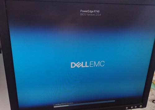 Servidor Dell Poweredge R740, Intel Xeon Silver 4210 2.20ghz (Usado)