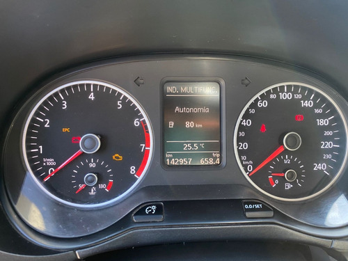 Imagen 10 de 21 de Volkswagen Fox 1.6 Highline