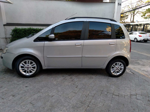 Imagem 4 de 12 de Fiat Idea 2009 1.4 Elx Flex 5p