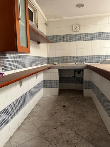Np Venta Galpones Y Edificio Ubicados En La Candelaria Valencia Codigo 23729