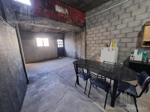 Imagen 5 de 7 de Local Venta Ituzaingó Norte