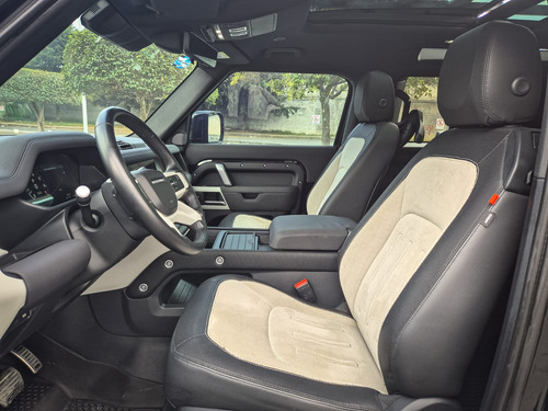 Land Rover Defender 90 Dynamic 2022