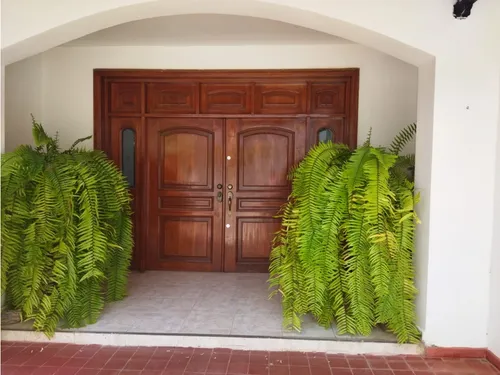 Vendo Casa Para Inversionistas Con Coworking Y 2 Aptos.