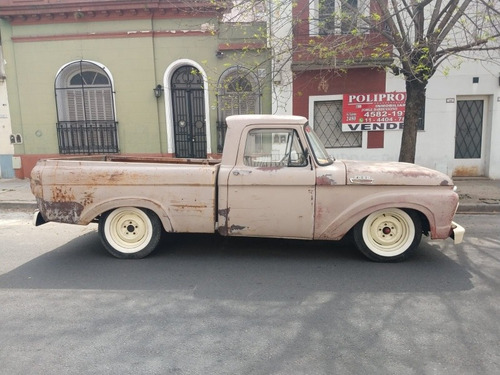 Ford F-100 V8