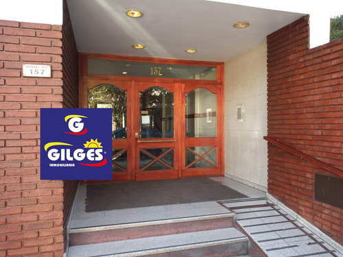Venta Departamento 2 Amb. En Ramos Mejía - Buen Estado
