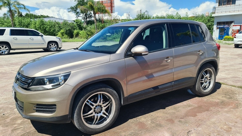 Imagen 1 de 7 de Volkswagen Tiguan 2015 1.4 Automica At