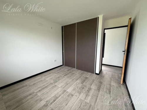 Casa En Venta Y Alquiler En San Simón Canning