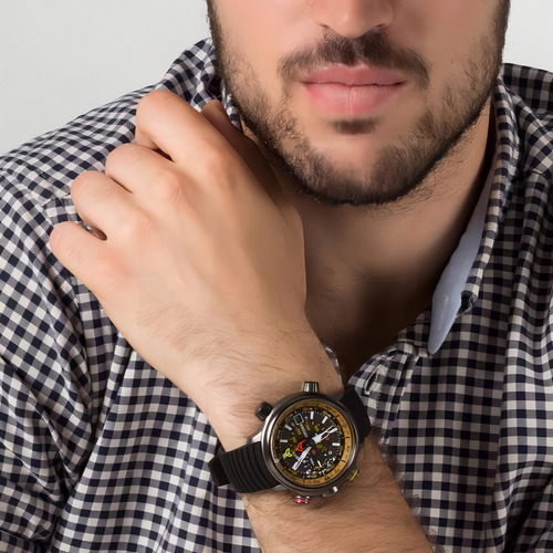 Reloj Citizen Hombre Bn402609e Malla Negro Bisel Negro Fondo Negro/ Amarillo