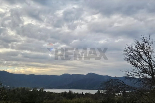Parcela De 5.930 M² En Laguna De Aculeo