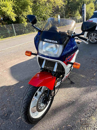 Imagen 2 de 25 de Honda Vfr 750 F 1986 V4. Original