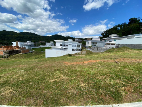 Imagem 11 de 17 de Muita Segurança E Privacidade Para Você E Sua Família! | Cadore Imóveis - 3051719v