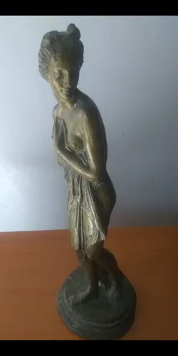 Escultura Afrodita En Bronce (Usado)