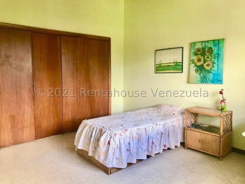 Imagen 16 de 19 de Livy Ramirez Vende Casa En San Luís Mls #22-16177