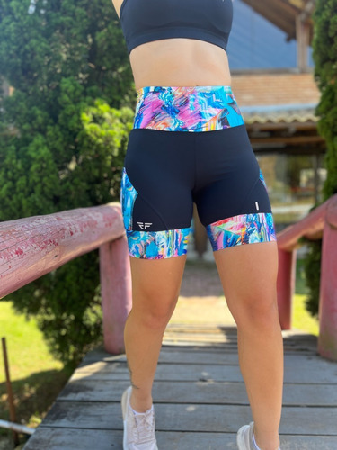 Imagem 3 de 7 de Short Compressão Corrida Pro Racing C/ Bolsos