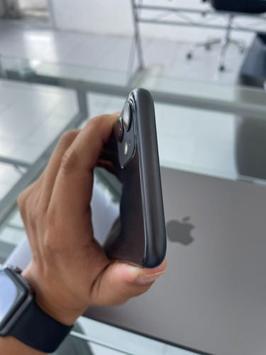 Apple iPhone 11 (64 Gb) - Negro *unico Dueño 100% Estetica* (Usado)